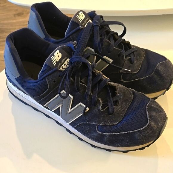 New Balance Men's Navy Sneakers size 12 mens - Picture 1 of 7